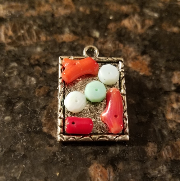 Two pendants - Picture 3 of 3